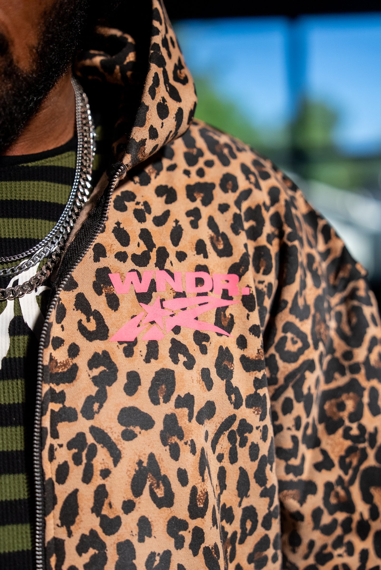 WNDR LEOPARD PRINT ZIP-UP